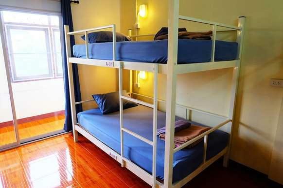 The Jungle Trek House By Dd&B Hostel Chiang Mai Extérieur photo